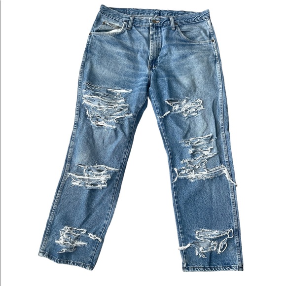 Wrangler Denim - Wrangler Womens Jeans Sz 36x29 High Waist Distressed Denim